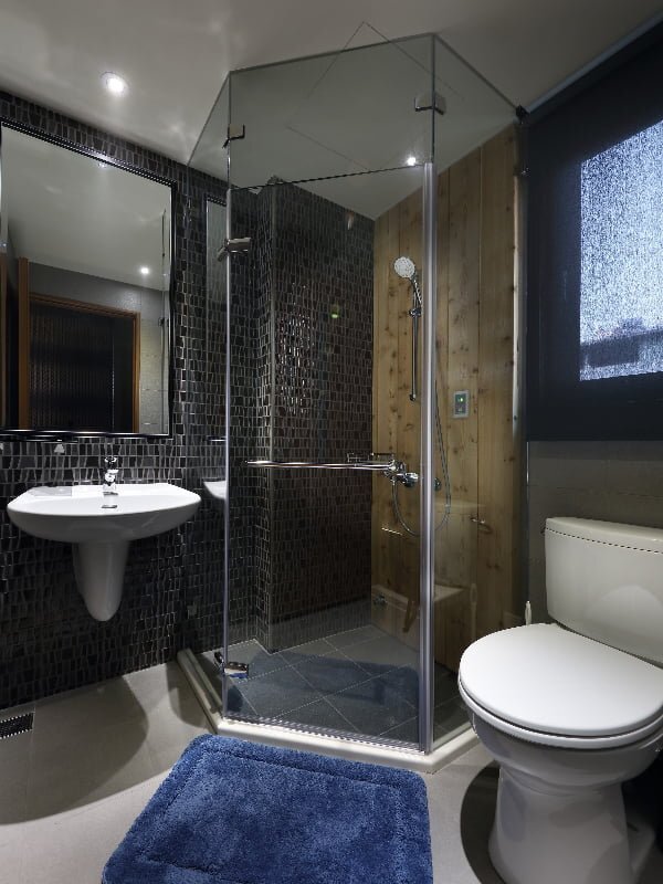 Wollert Shower Screens